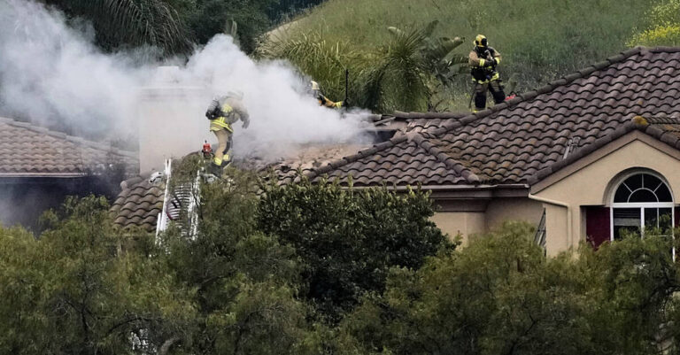 two-people-die-as-small-plane-crashes-into-california-neighbourhood